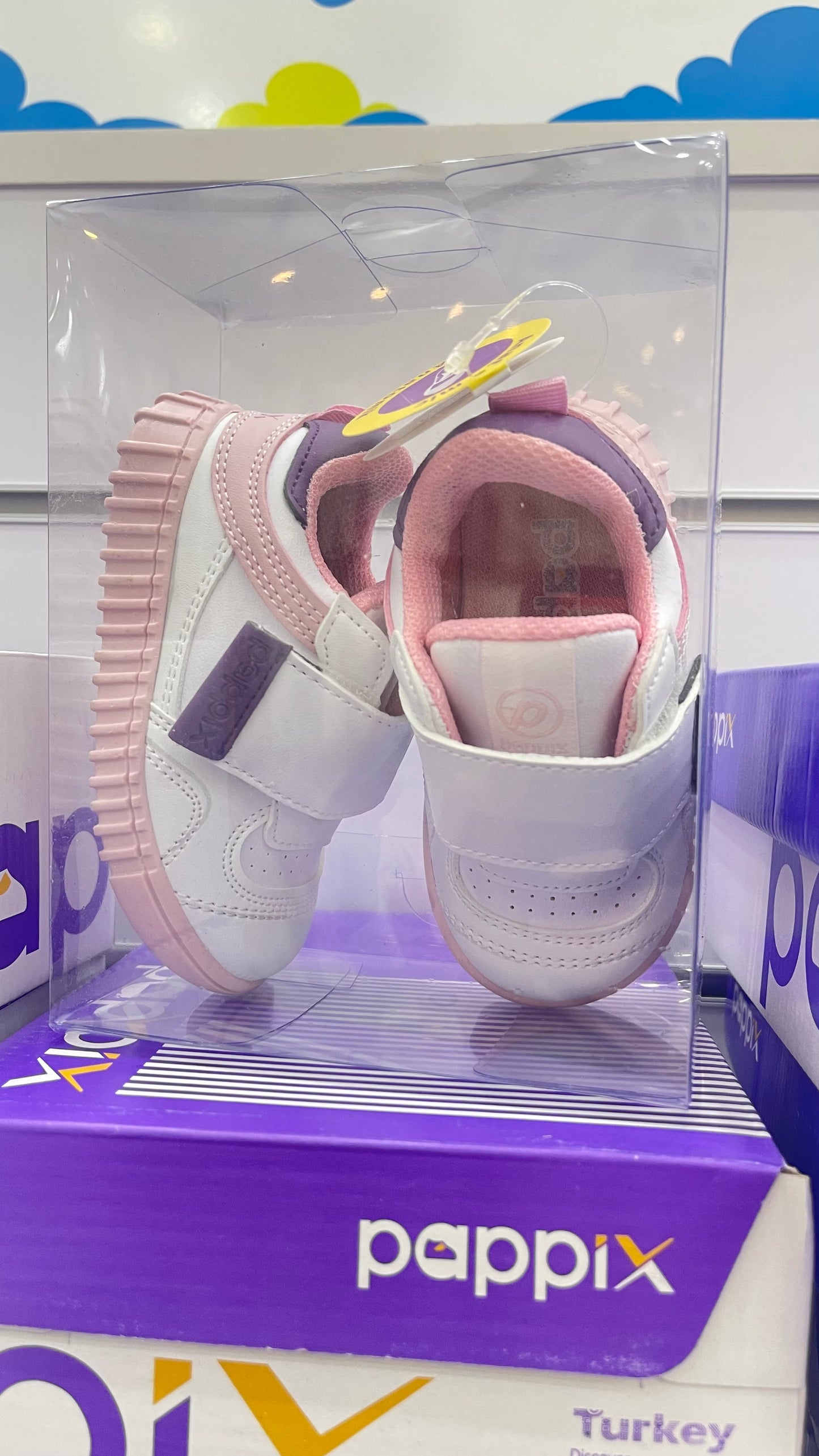 أحذية الأطفال