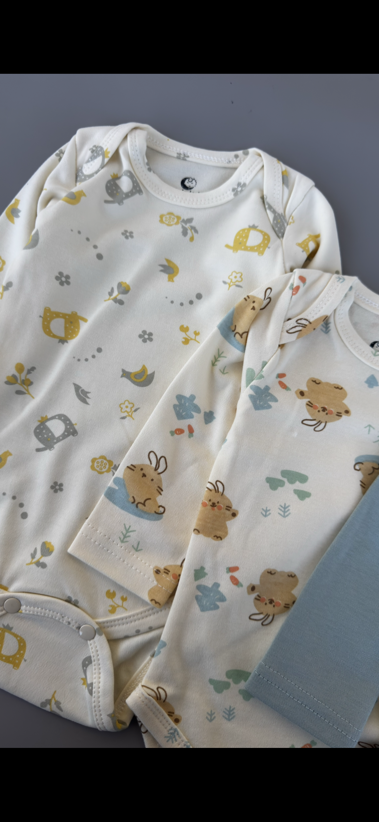 Baby bodysuit 3 pieces