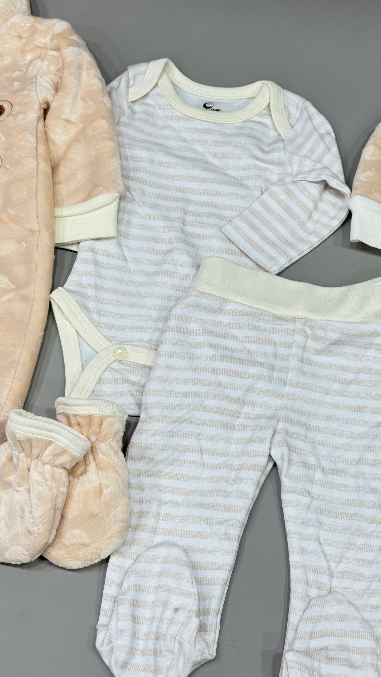 Velvet fur baby hospital set 6 pieces
