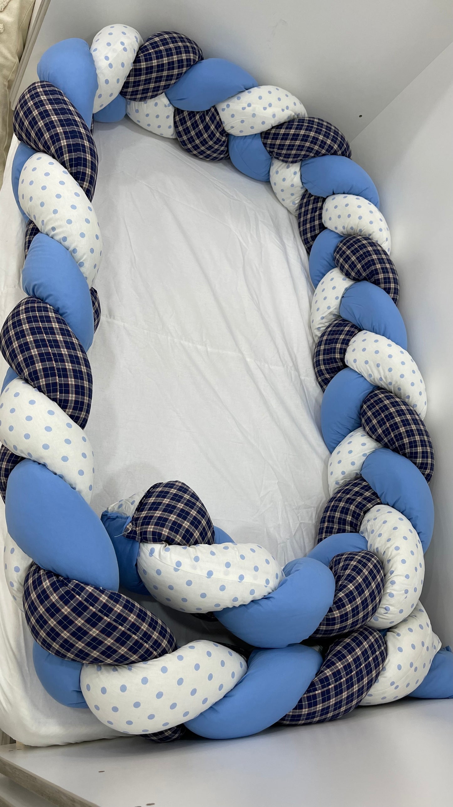 Bed braided bumper