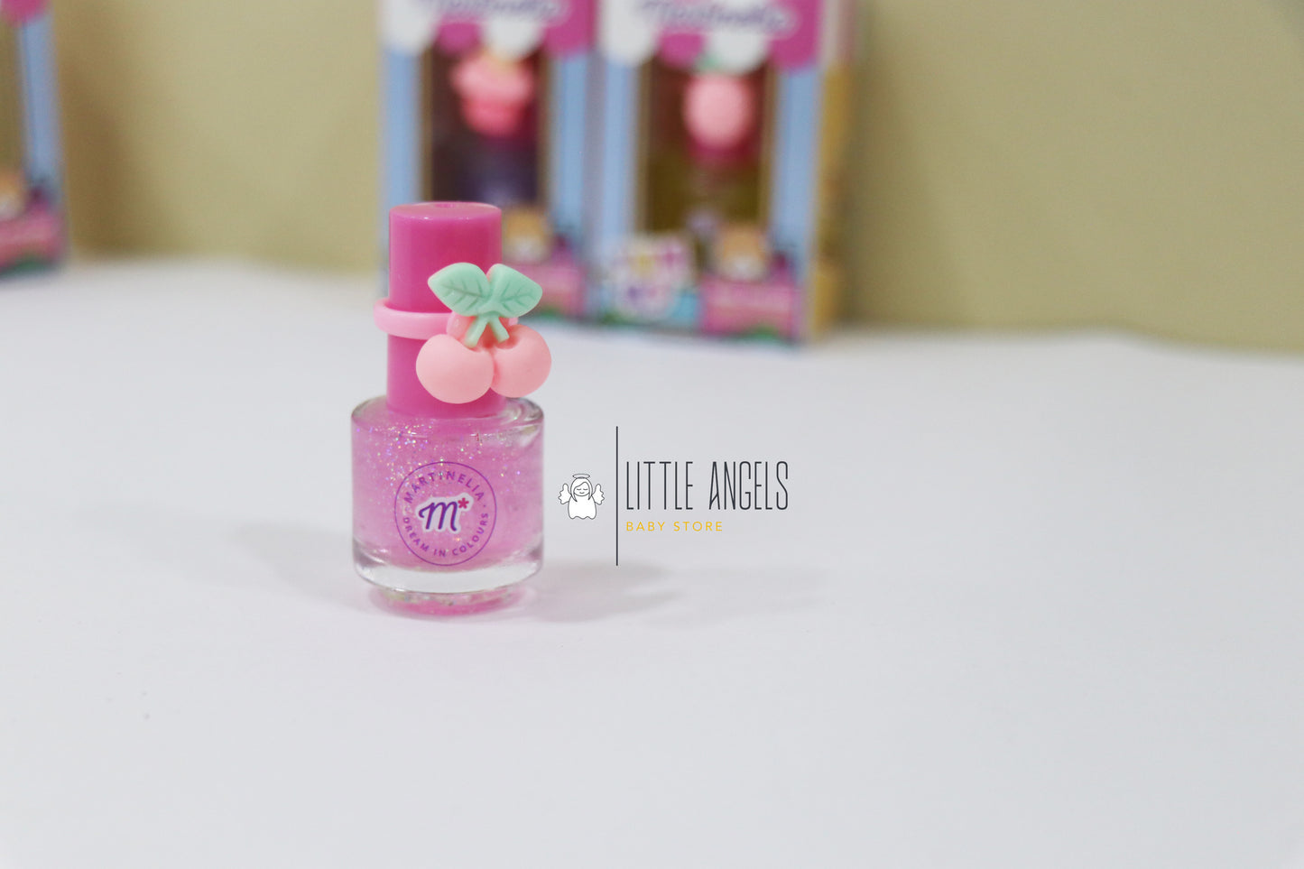 طلاء الأظافر