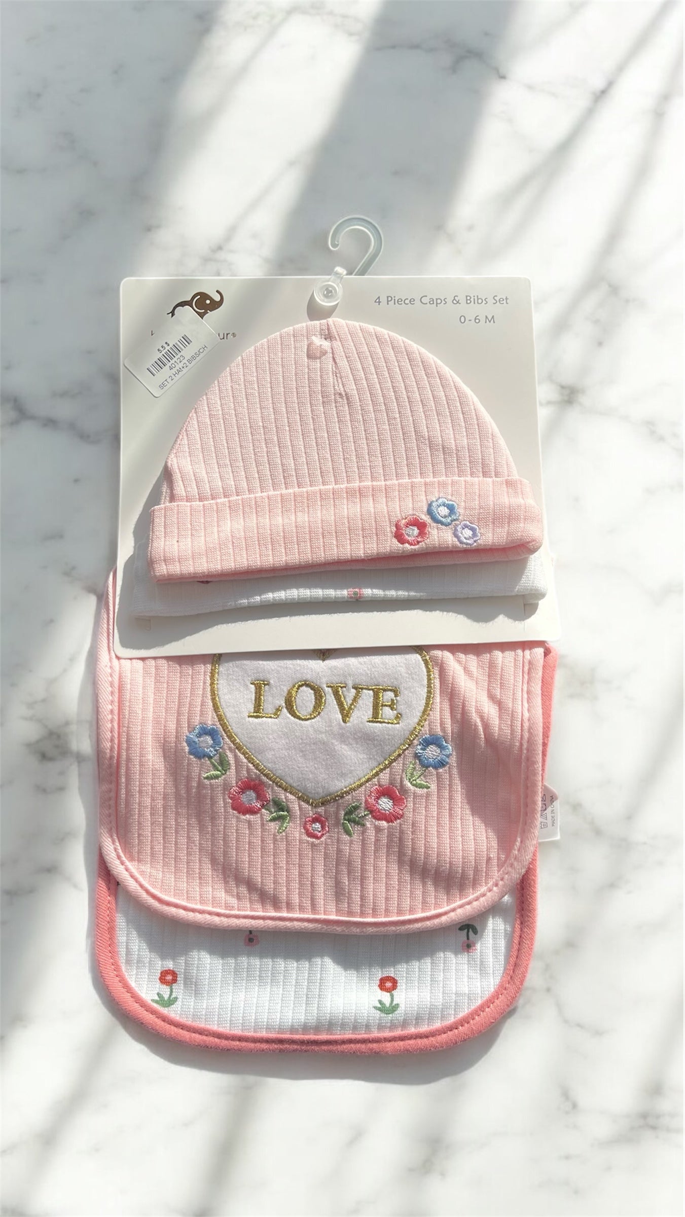 Hat and bib set
