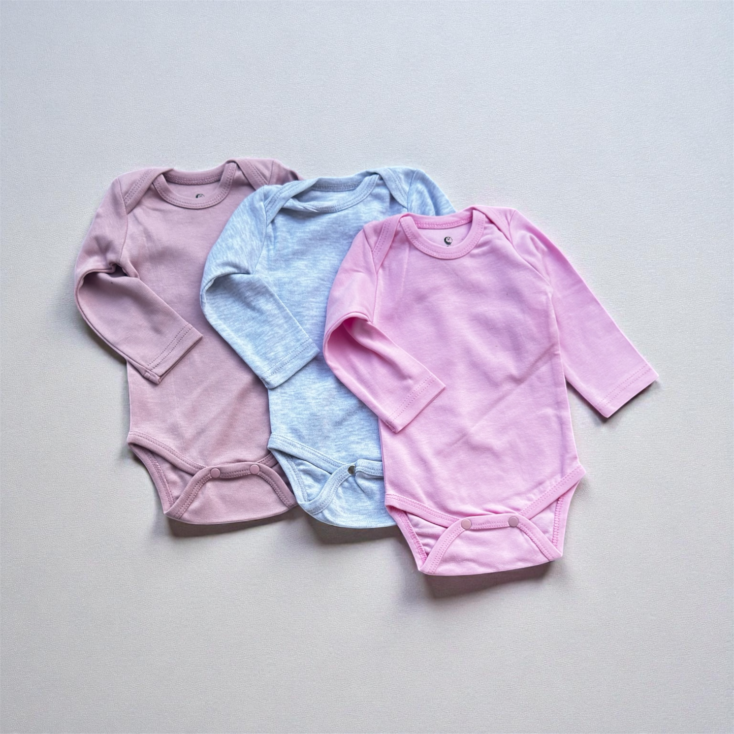 Baby bodysuit 3 pieces