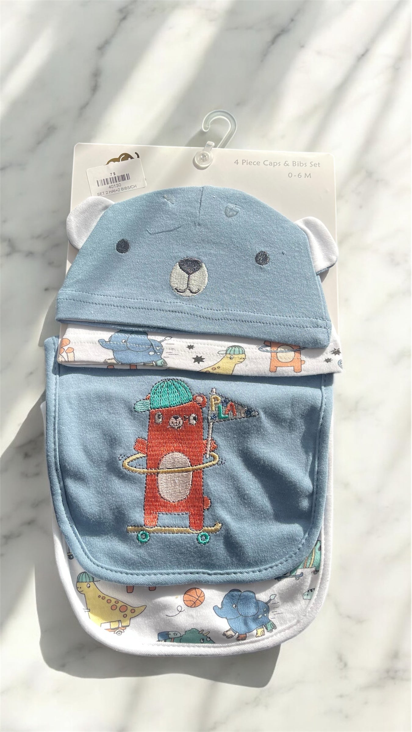 Hat and bib set
