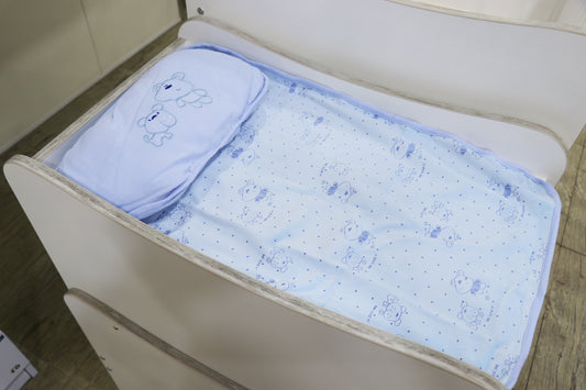 Dipper changing mat with pillow
